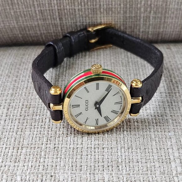 Gucci Ladies Wristwatch Gold Tone Case Brown Leather Strap Swiss Made Watch Auth - Picture 6 of 16